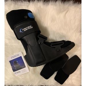 United Ortho Air Stabilizer Ankle Boot